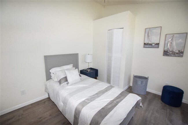 Building Photo - 7790 Indian Ridge Trail S