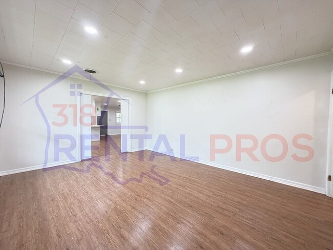 Building Photo - 4 Bed 3 Bath Home in Ruston!