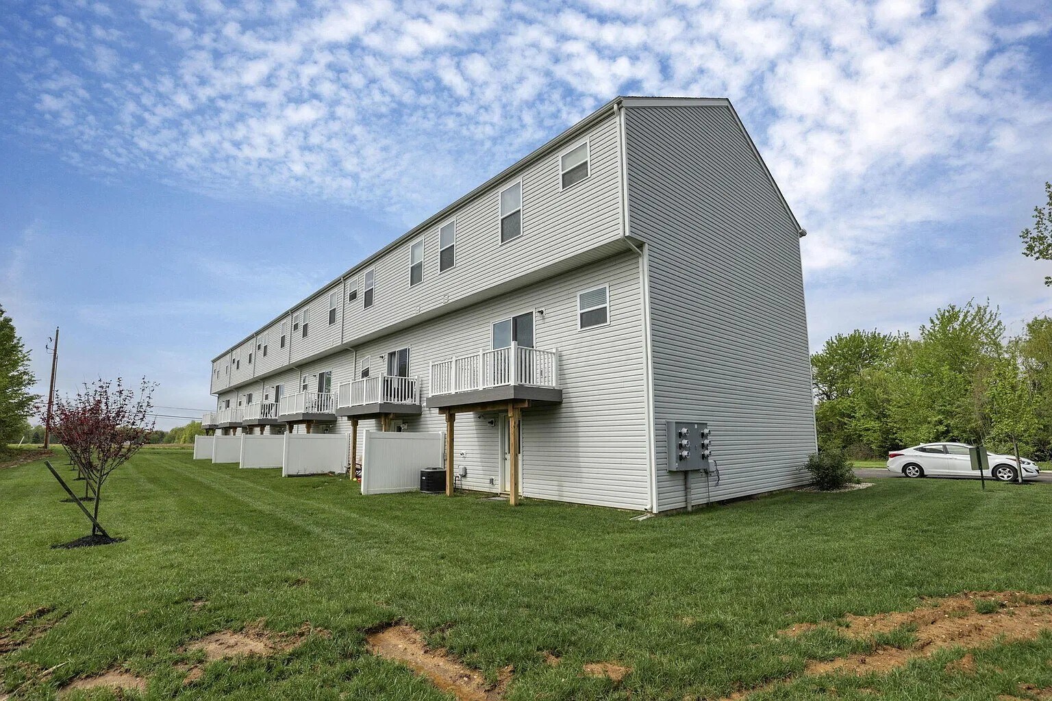 Building Photo - 111 Coyote Willow Dr