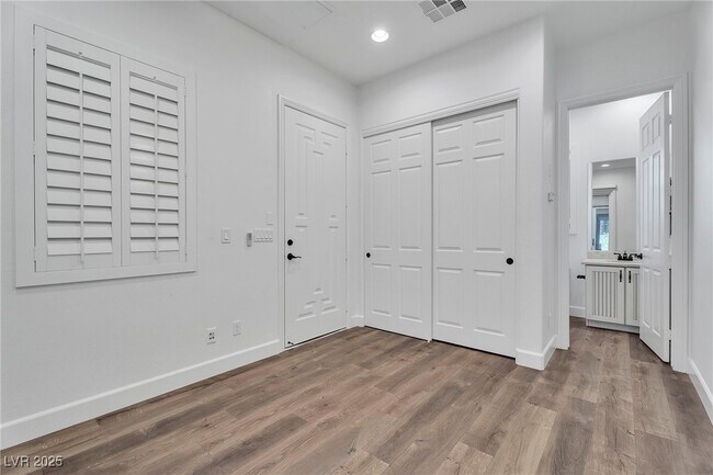 Building Photo - 11280 Granite Ridge Dr