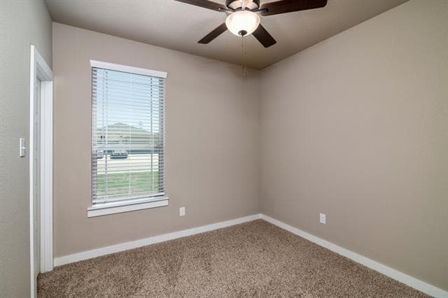 Building Photo - 628 Fallow Dr