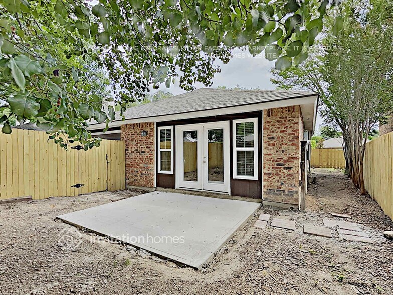 Building Photo - 7825 Prescott Dr