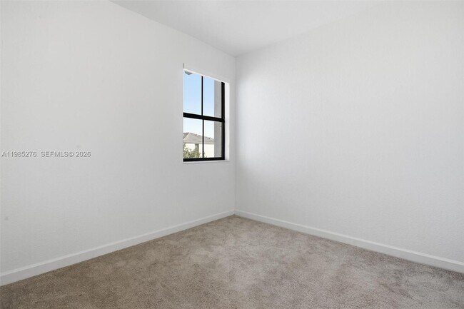 Building Photo - 28702 SW 133rd Ct