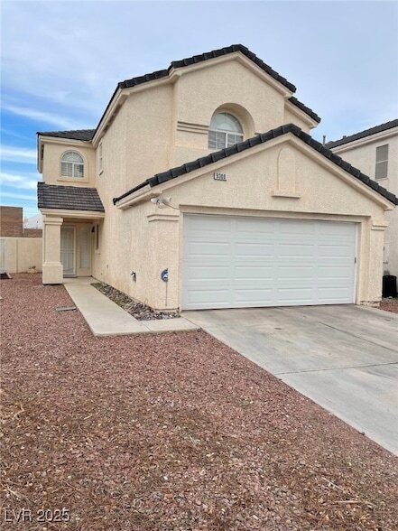 Building Photo - 9300 Cool Creek Ave