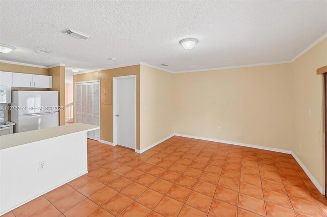 Building Photo - 6375 SW 139th Ave