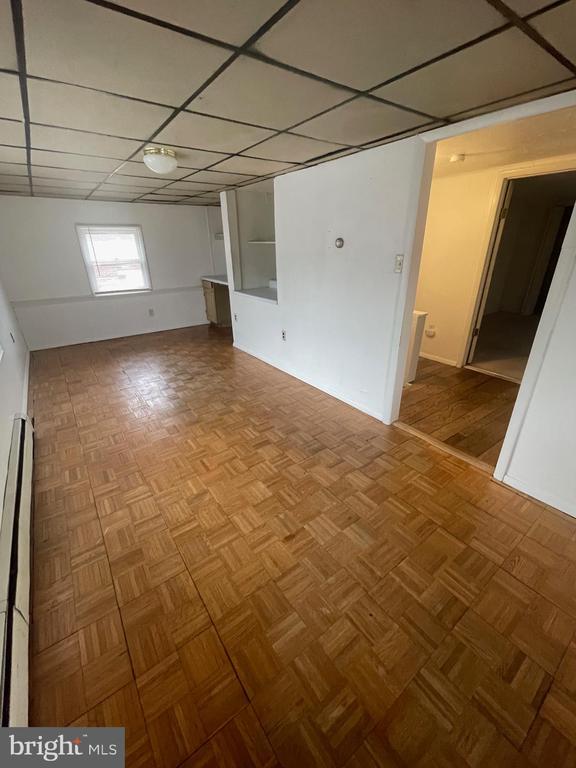 Building Photo - 425 7th St