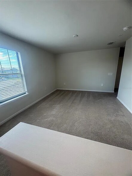 Building Photo - 6134 Bluestar Ct