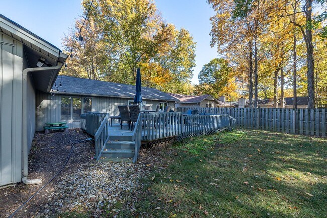 Building Photo - Gorgeous home for rent in very desirable M...