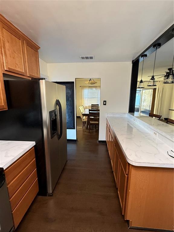 Building Photo - 15204 Monet Dr