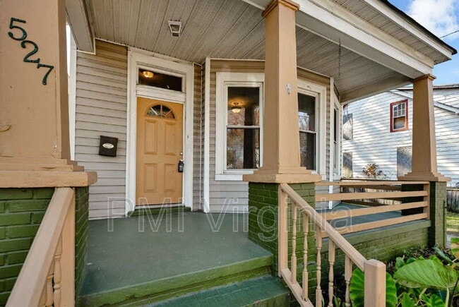 Building Photo - 527 W 26th St