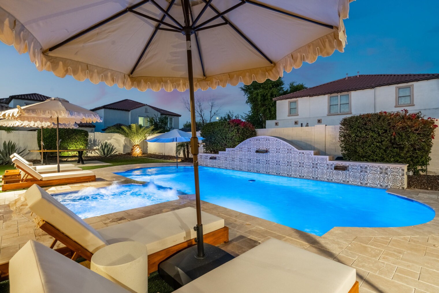 Building Photo - 3083 S Cottonwood Ct