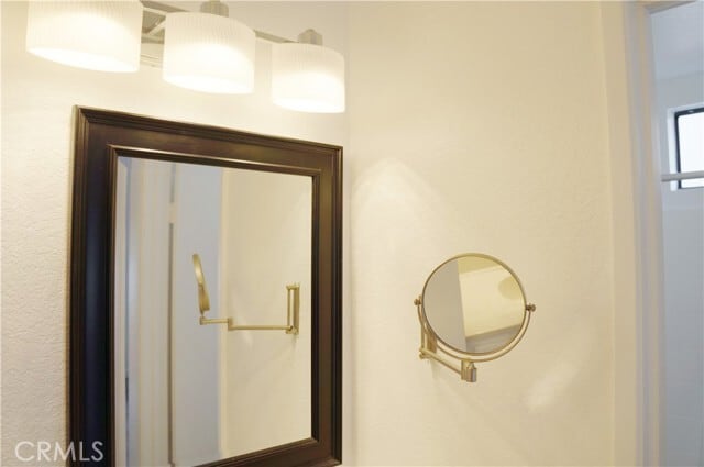 Building Photo - 1394 Coral Tree Ln