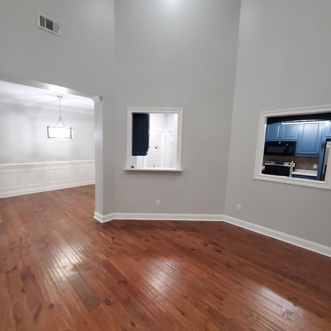 Building Photo - Spacious 3-Bedroom Home with Open Floor Plan and Fenced Backyard in Hahira, GA
