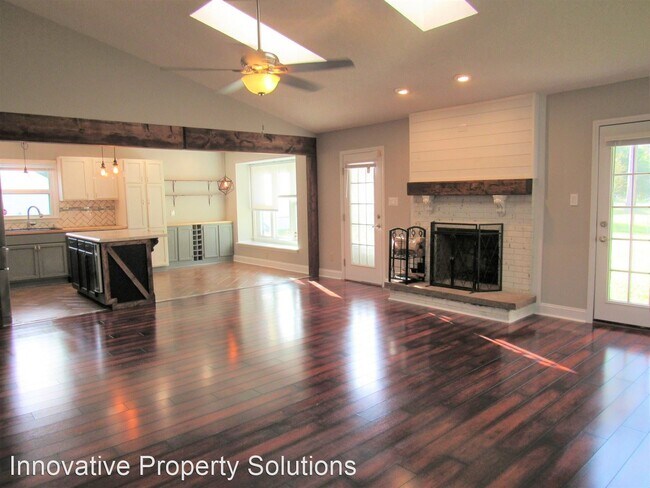 Building Photo - 3 br, 2 bath House - 280 Huff Drive