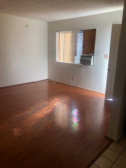 Building Photo - 2100 1/2 San Gabriel Blvd