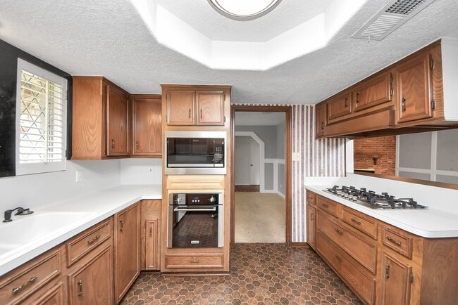 Building Photo - 7510 Renmark Ln
