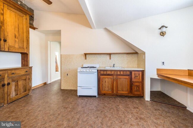 Building Photo - 7738 Ardleigh St