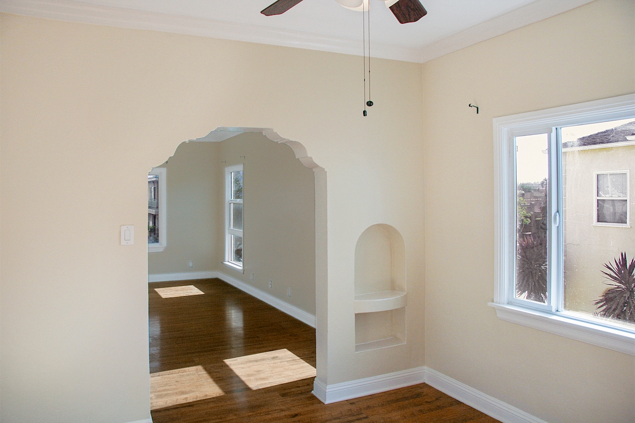 Building Photo - 6071 1/2 Pickford St