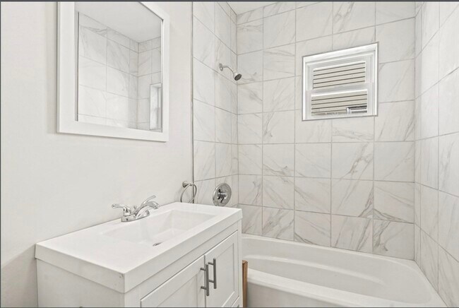 Building Photo - 39 Hayes St