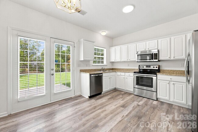Building Photo - 1748 Chinchester Ln