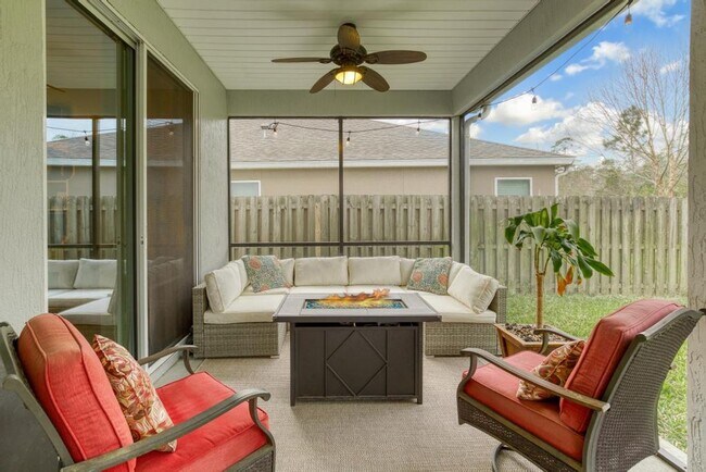 Building Photo - Spacious Home in Prime Location!