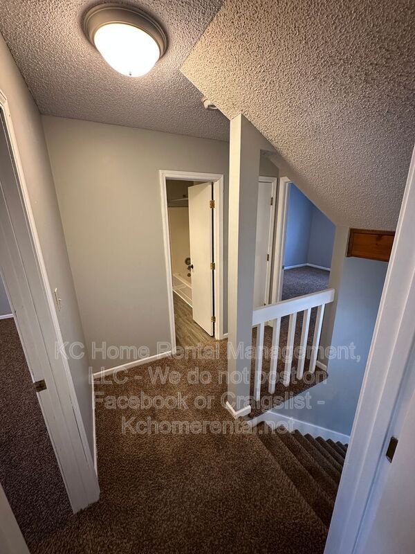 Building Photo - 35 Cherry St