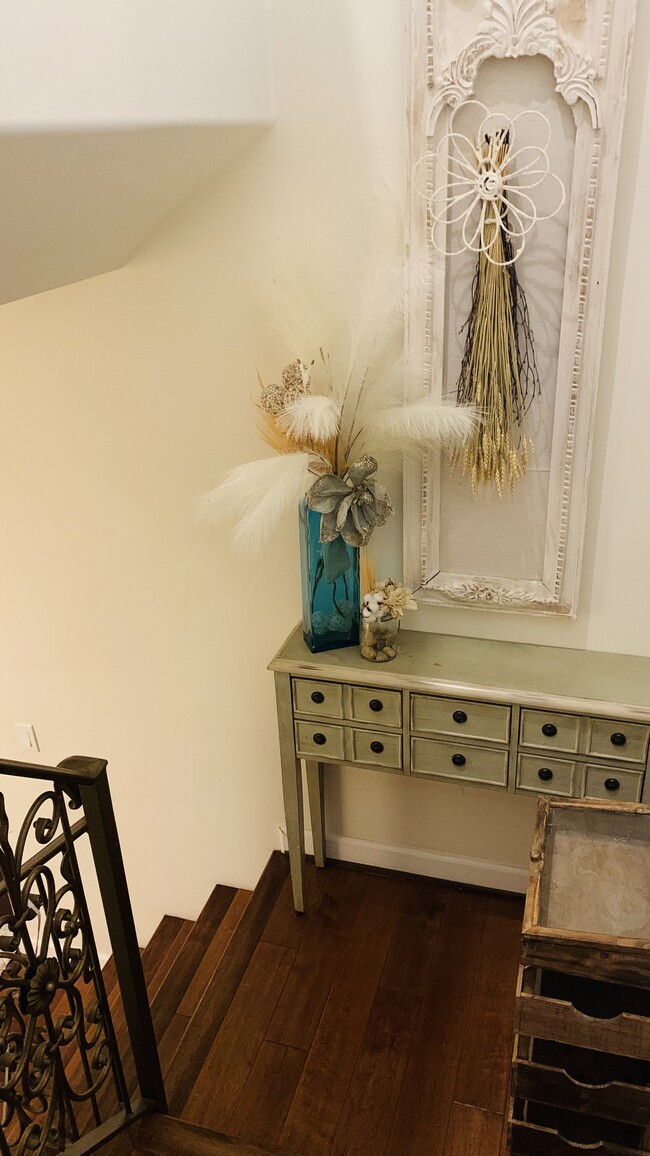 Building Photo - 12026 Rhode Island Ave