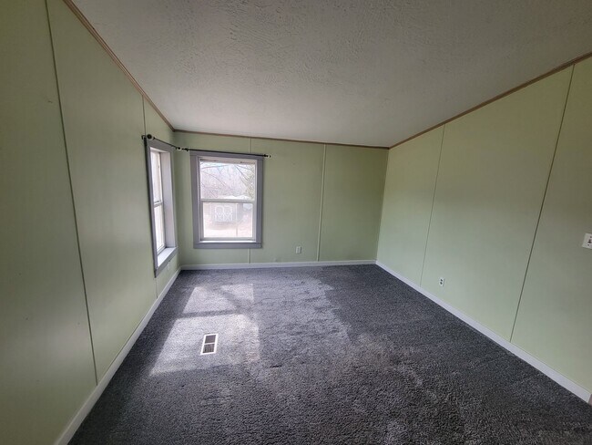 Building Photo - 2 Bedroom, 2 Bathroom in the Cusick Countr...