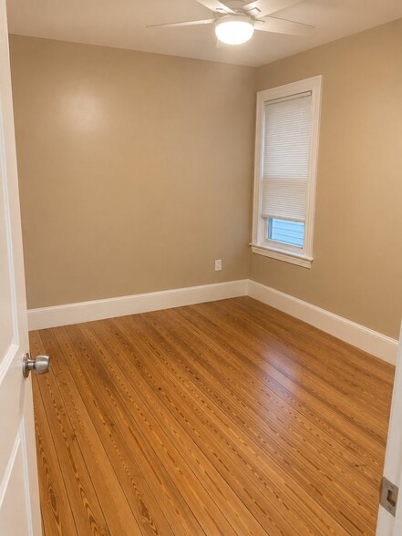 Building Photo - 36 Termine Ave
