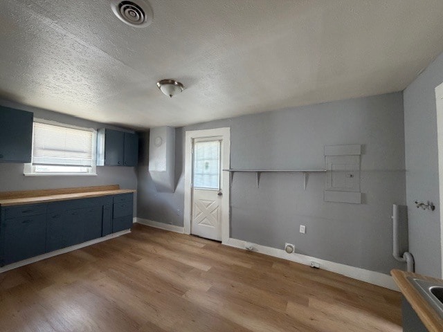 Building Photo - 317 Commercial St