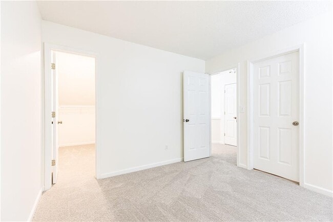 Building Photo - 11085 Wittenridge Dr