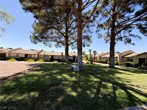 Building Photo - 328 N Linn Ln