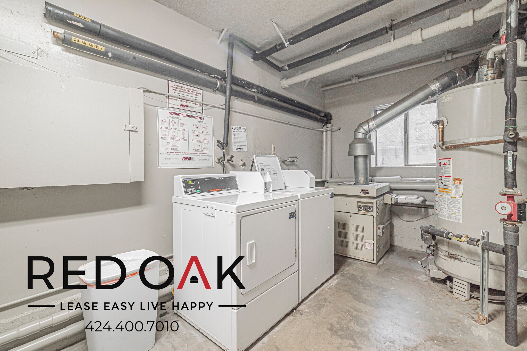 Building Photo - 12737 Moorpark St