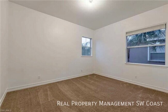 Building Photo - 7210 Bergamo Way