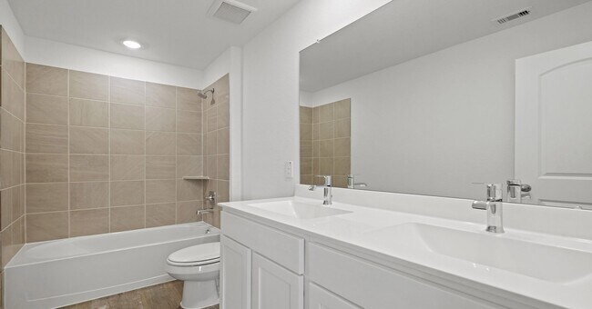 Building Photo - 31722 Melkridge Rd