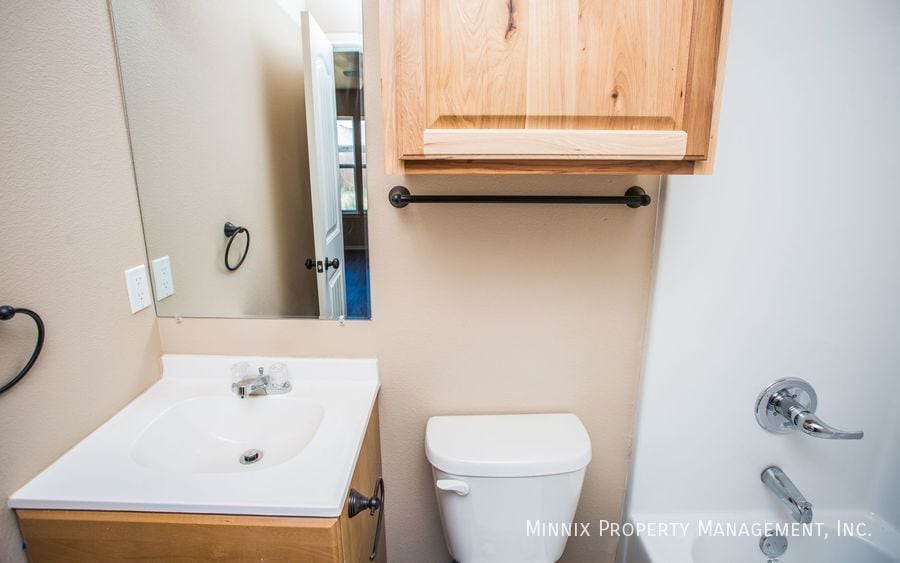 Building Photo - 2402 N Ave O