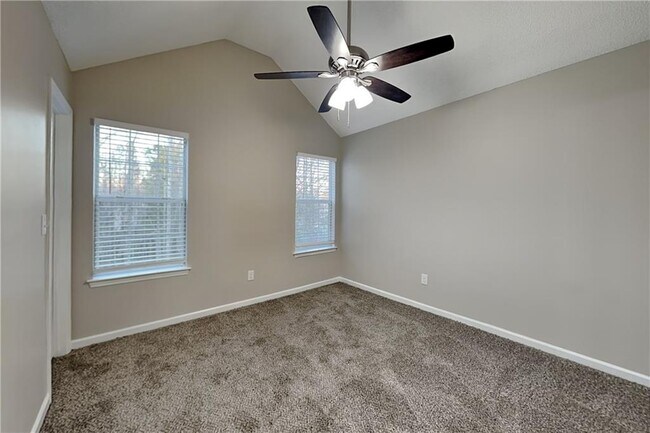 Building Photo - 3310 N Winds Trail