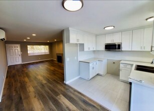 Building Photo - 4225 Inglewood Blvd