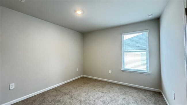 Building Photo - 1498 High Fls Ln