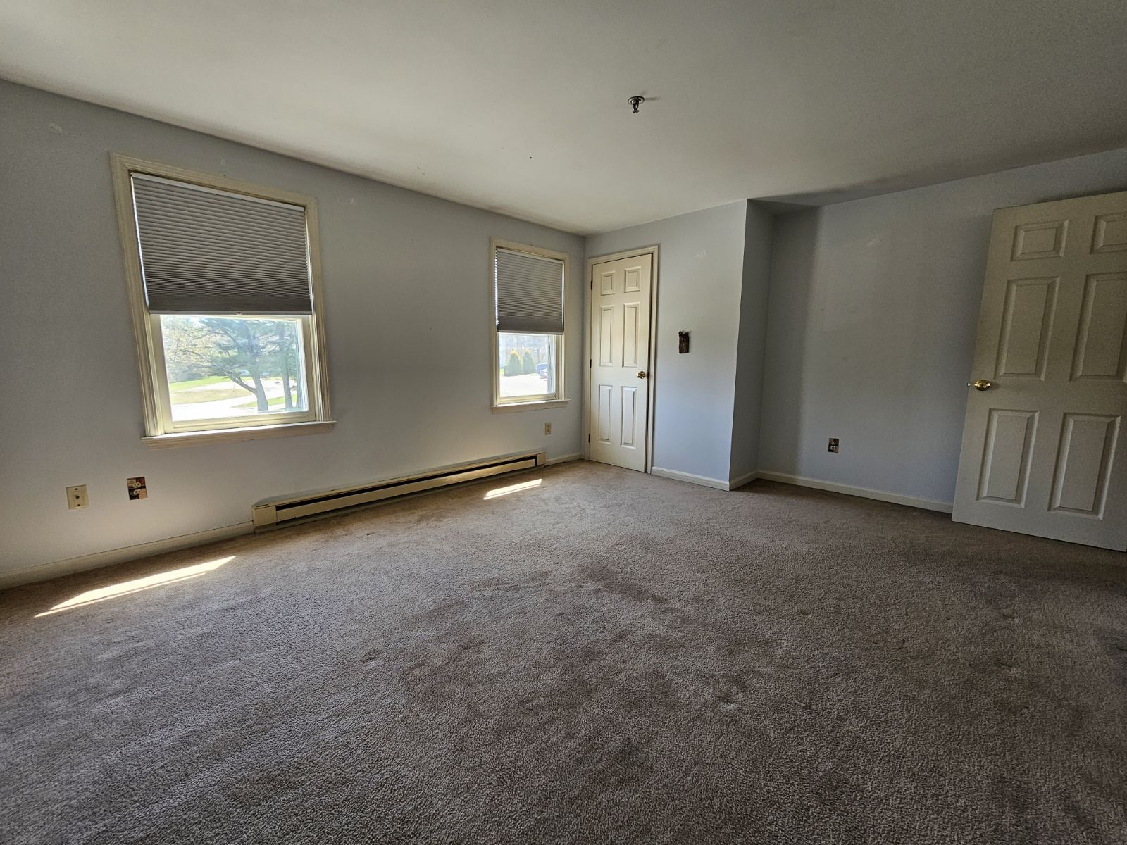 Building Photo - 27 Candlewood Ln