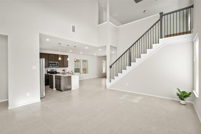 Building Photo - 42433 Quail Vly Ln