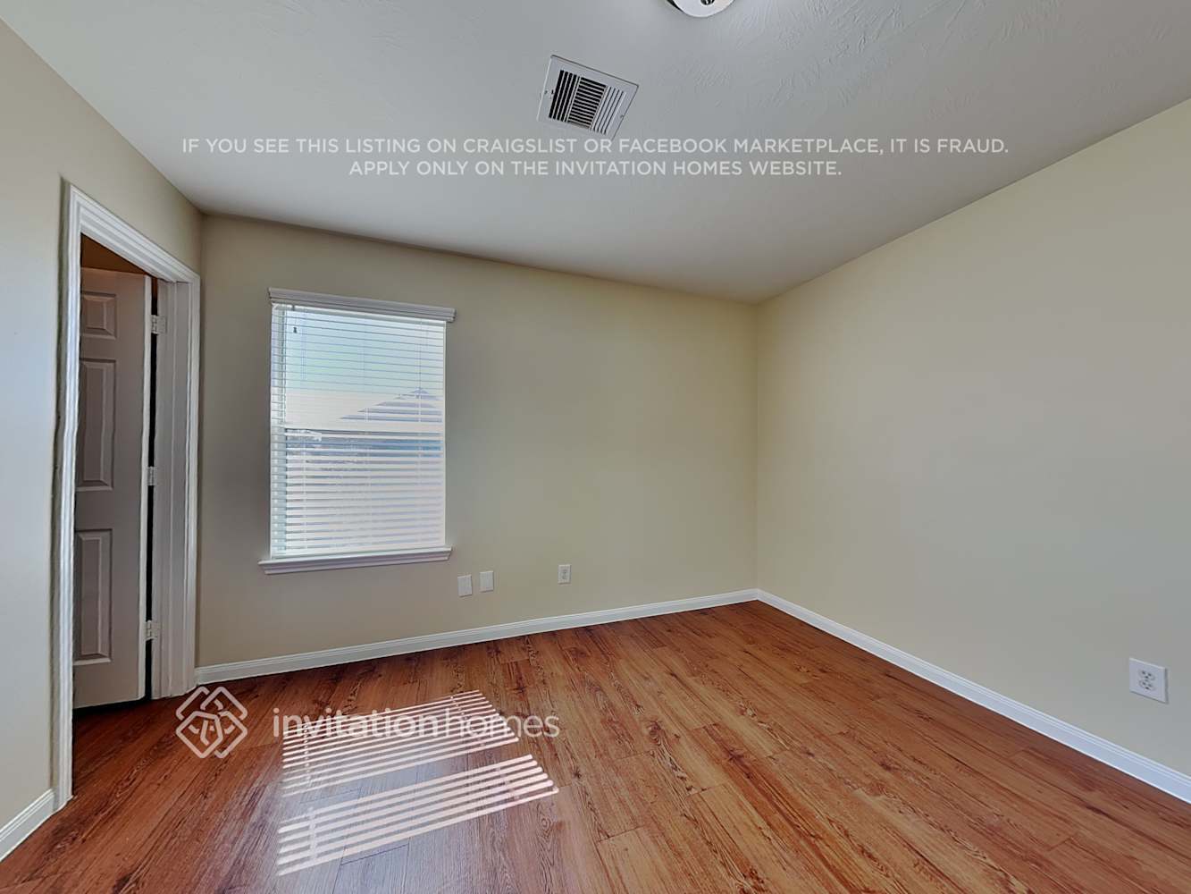Building Photo - 18715 Dennington Dr