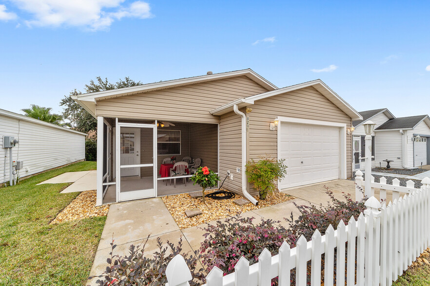 2/2 Patio.Villa in The Villages - 8201 SE 169th Palownia Loop