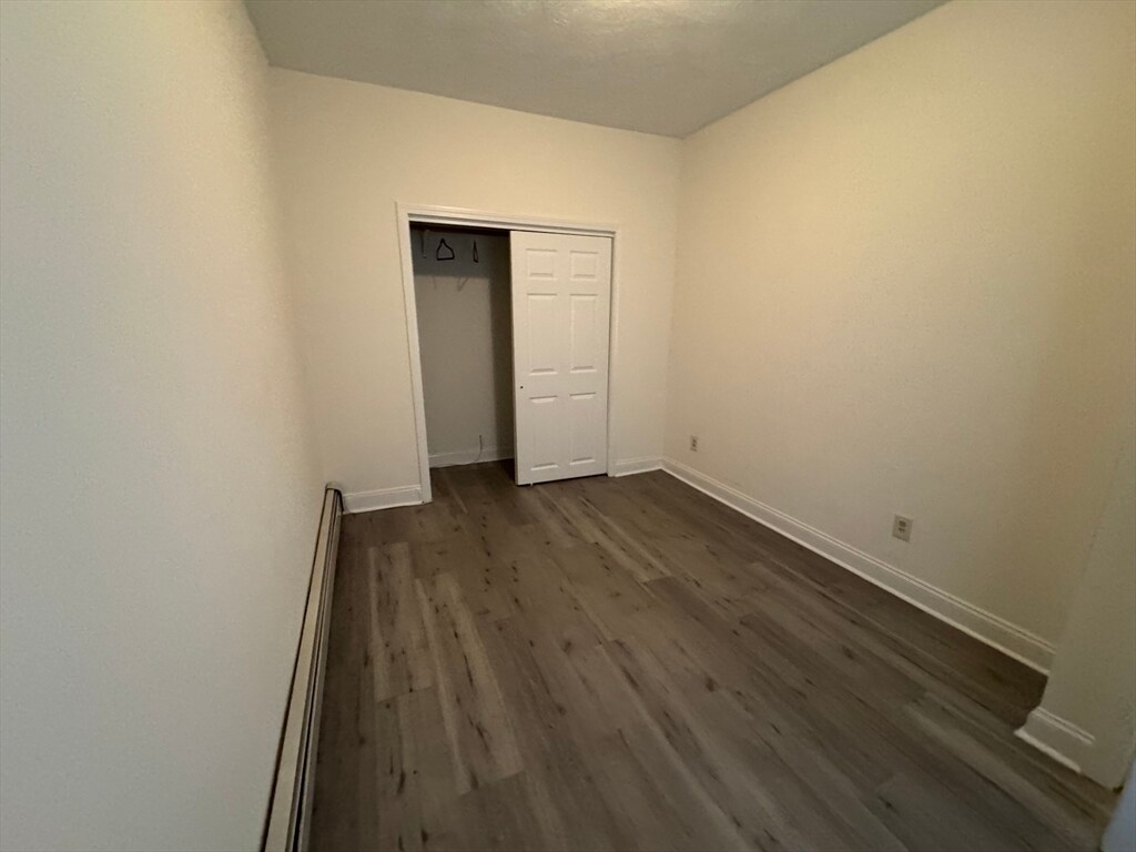 Building Photo - 10 Saunders St