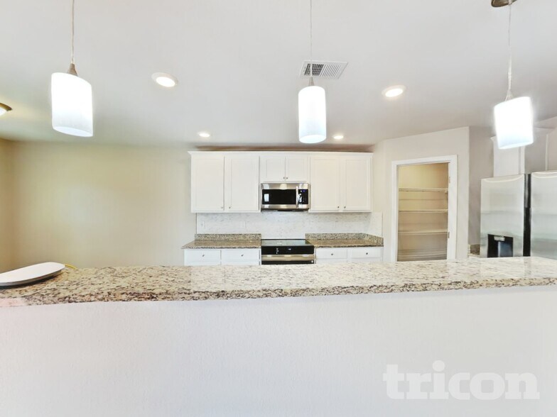 Building Photo - 232 Rustling Way