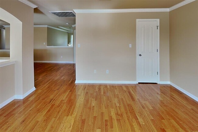 Building Photo - 5301 Cypress Ranch Blvd