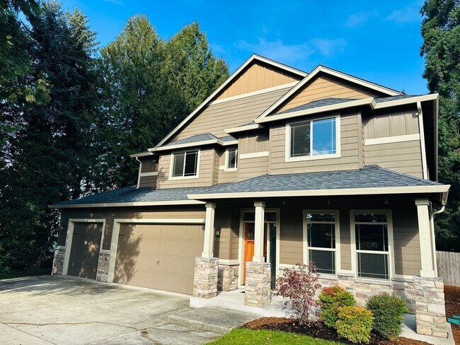 Building Photo - Beautiful Custom Felida Home