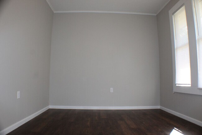 Building Photo - Home for rent!