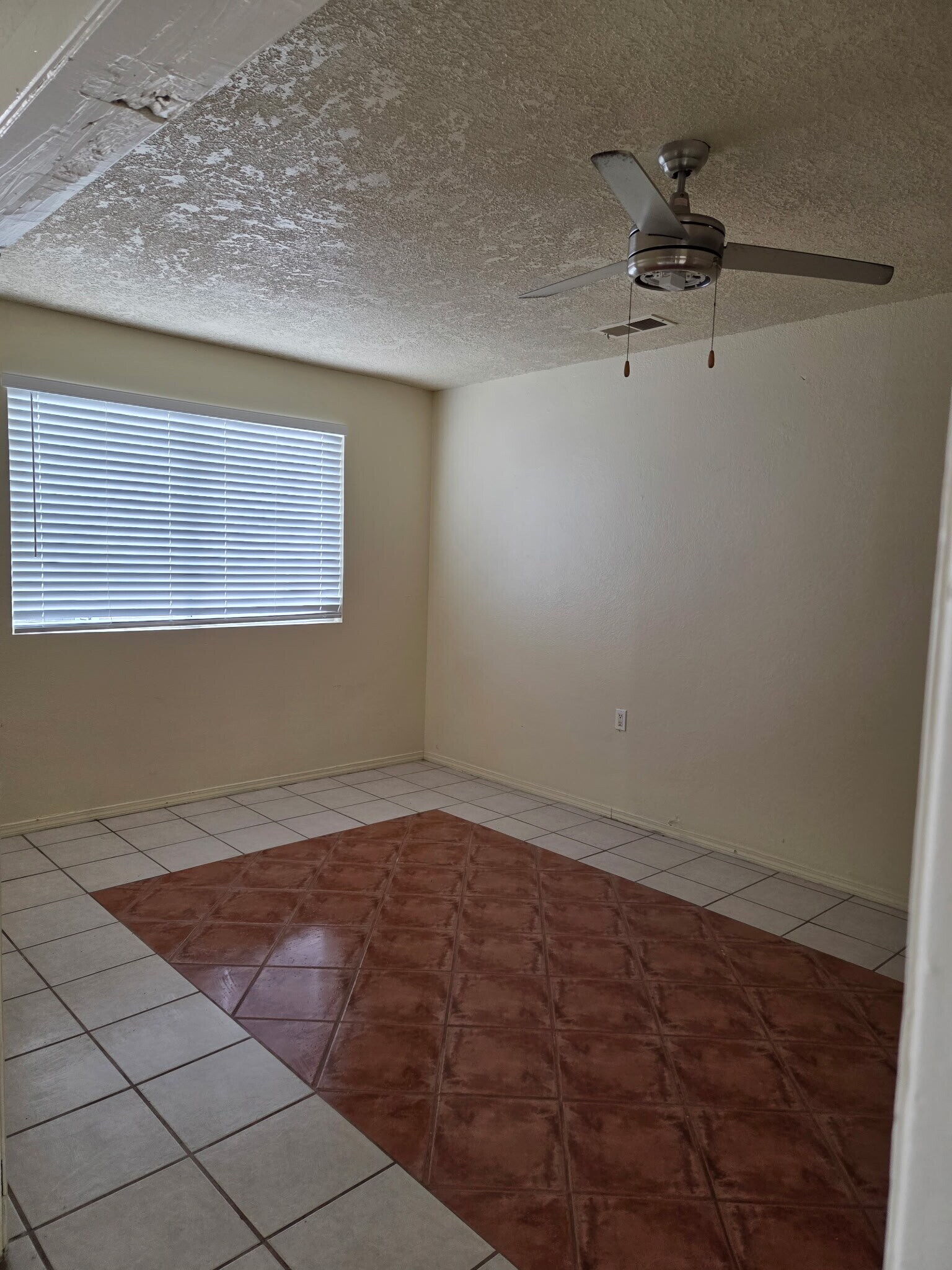 Building Photo - 6232 Dennison Rd SW