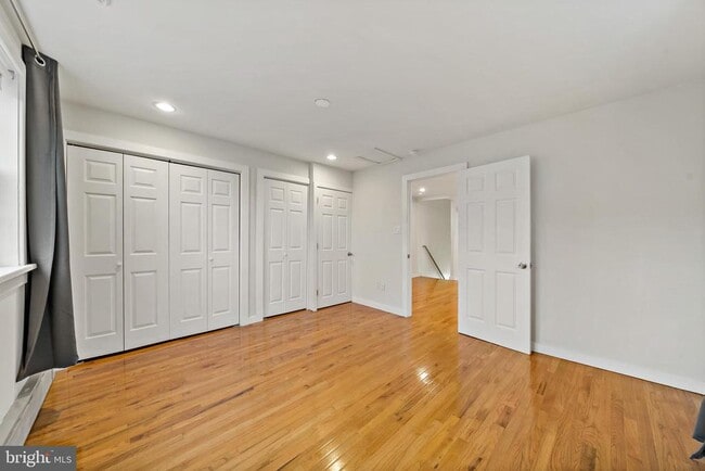 Building Photo - 2849 S 11th St